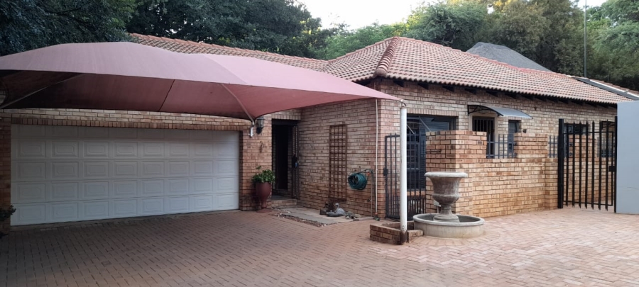3 Bedroom Property for Sale in Wilkoppies North West